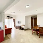 Comfort 2Br At Bona Vista Apartment By Travelio