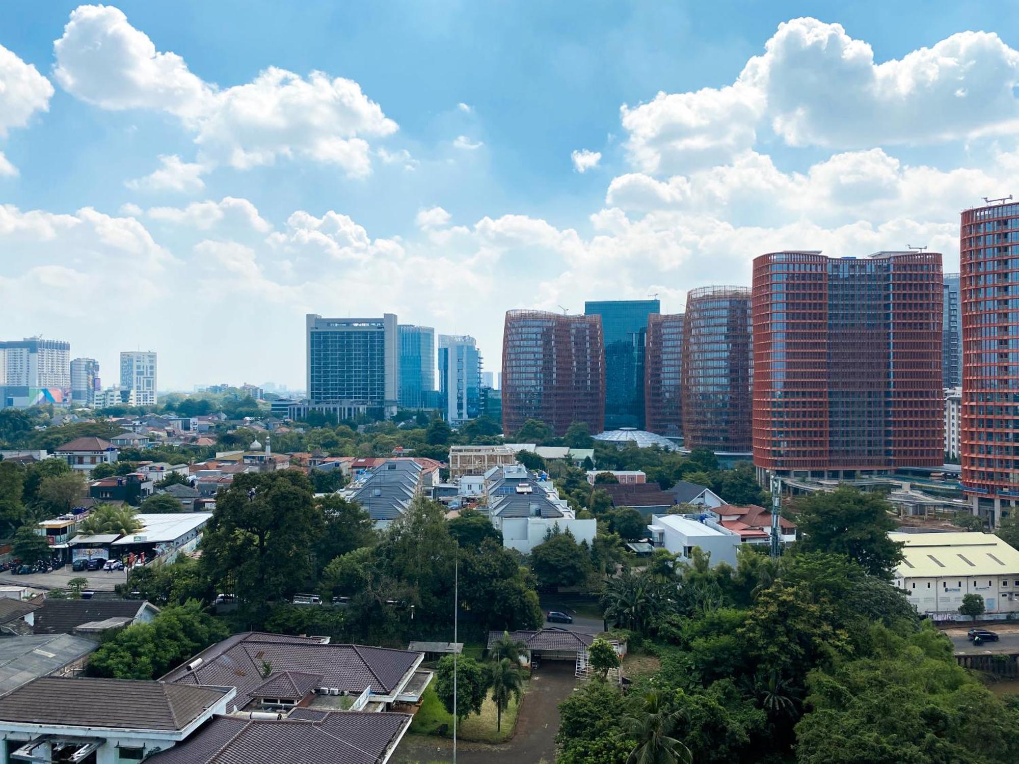 Comfort 2br At Bona Vista By Travelio Apartemen *